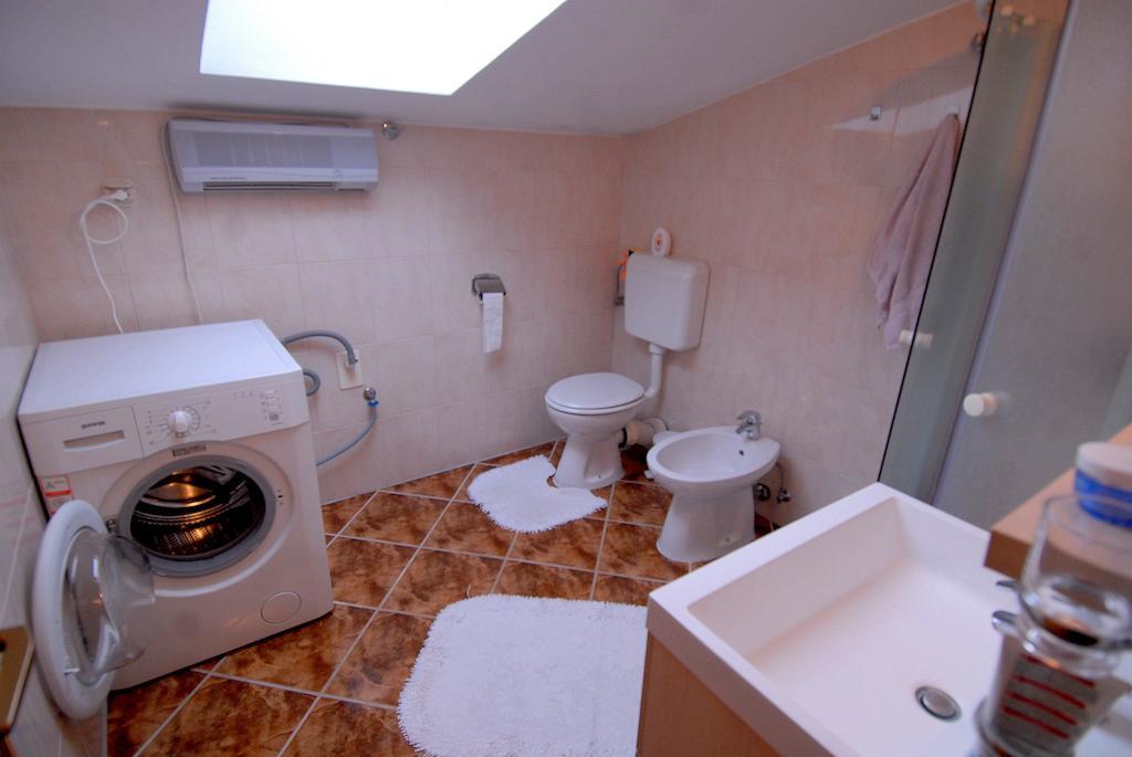 Guesthouse Konti Rijeka Kamer foto