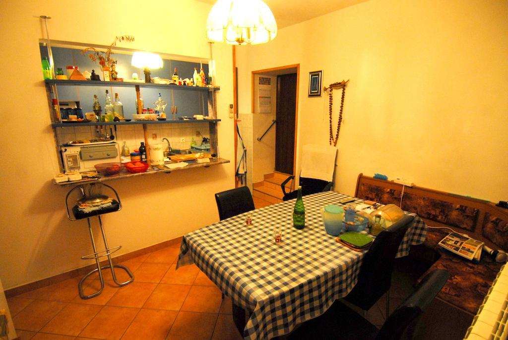 Guesthouse Konti Rijeka Kamer foto